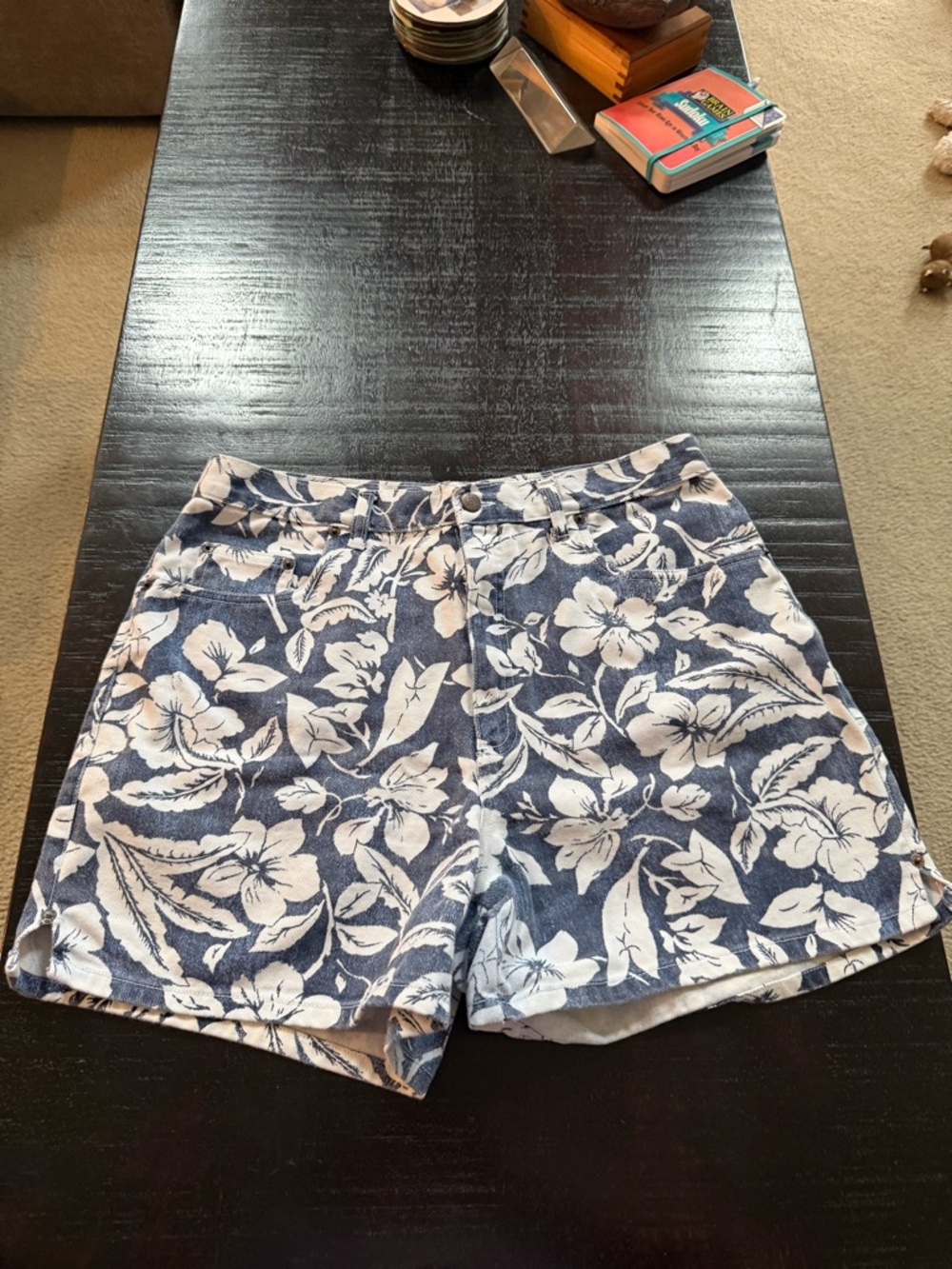 vintage summer shorts bill blass Blue Floral Jean Shorts